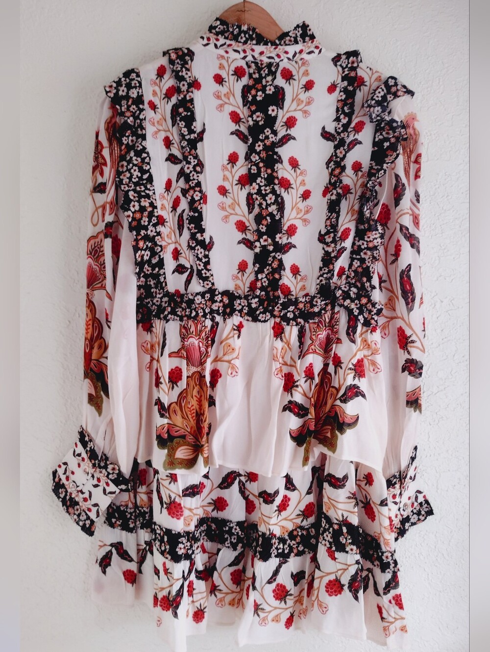 FARM Rio NWT Berry Garden Floral Mini Dress Ruffle Tiered Boho Statement Dress - Picture 10 of 14
